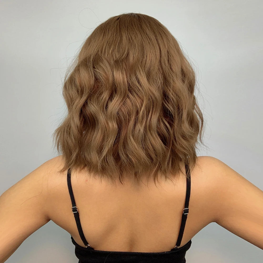 Short Wavy Honey